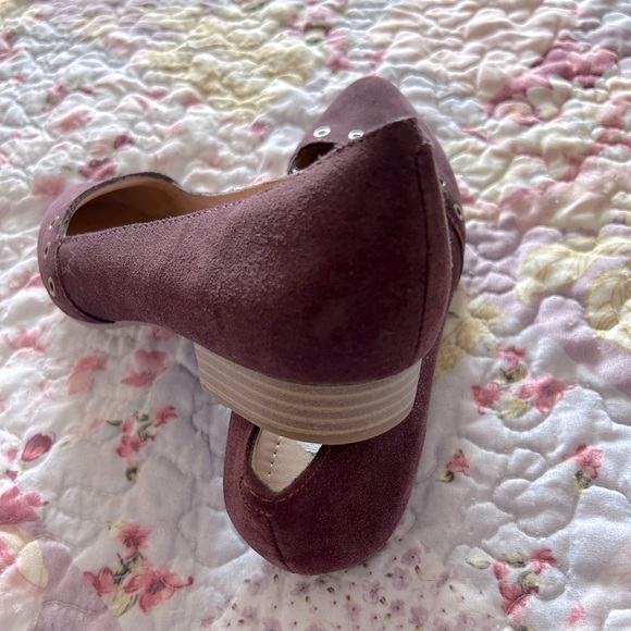 Suede flats nearly new Burgundy - Picture 2 of 4